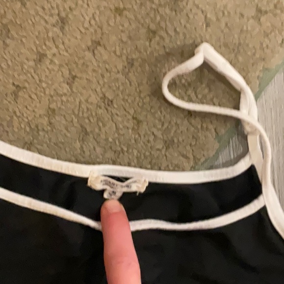 Adorable romper - Picture 3 of 3